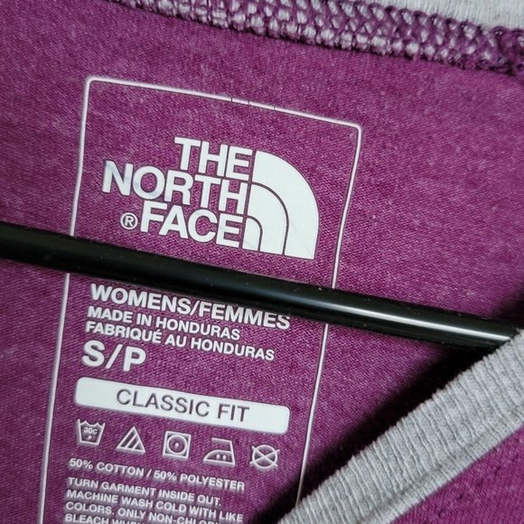 The North Face Adventure Awaits Purple Grey Baseball Tee Size Small - Picture 2 of 10